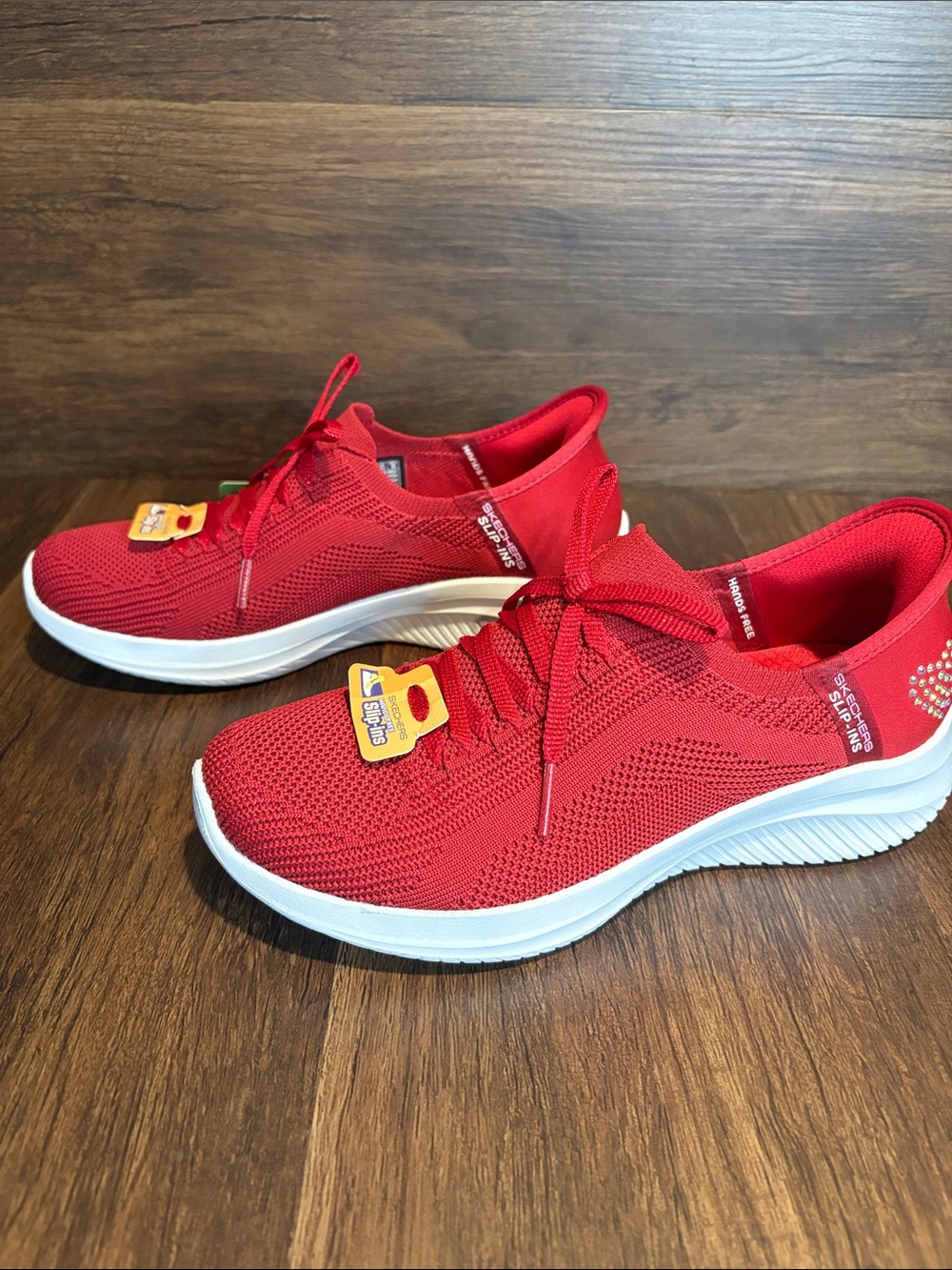 Skechers Women's Red Knit Slip-On Athletic Sneakers, hands free. NWT
